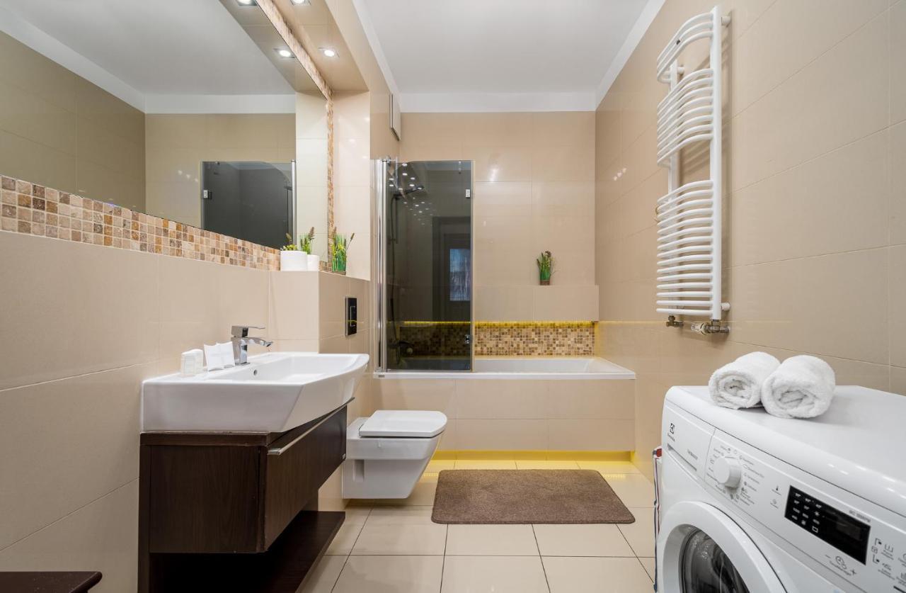 Apart D&K Free Parking Grojecka 194 Apartment วอร์ซอ ภายนอก รูปภาพ